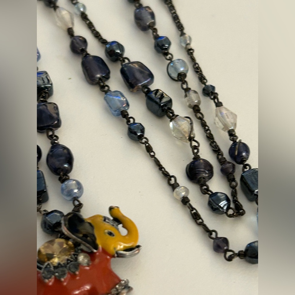 Necklace vintage blue Art Glass enameled Elephant red yellow black crystal beads - Picture 9 of 12